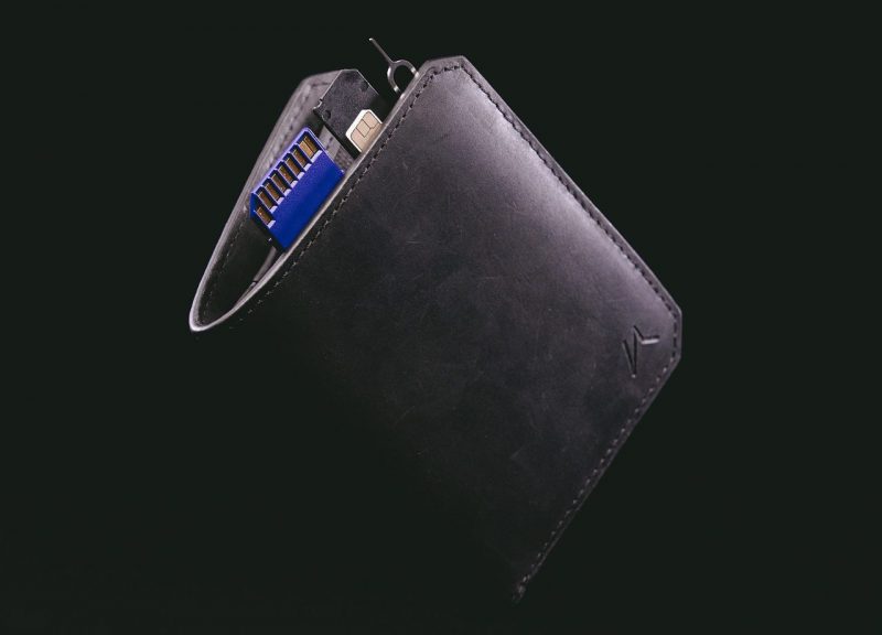 Kaizen Wallet Black Leather Wallet  - kisetsuo / Pixabay