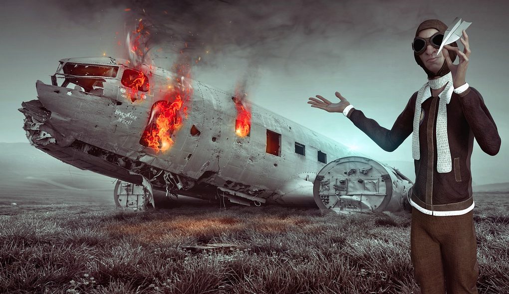 Fantastic Plane Pilot Fire Broken  - KELLEPICS / Pixabay