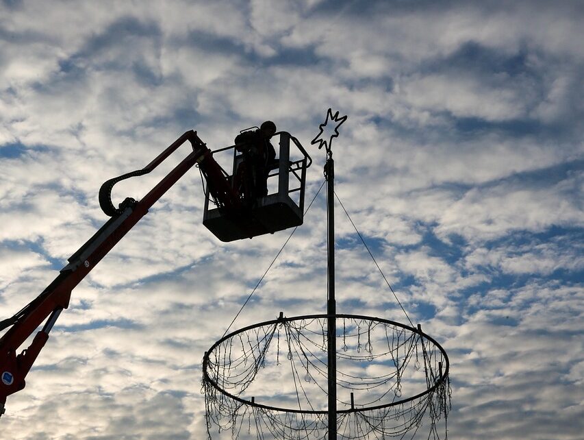 assembly, lifting platform, christmas lights, hebekorb, monday basket, heaven, nature, clouds